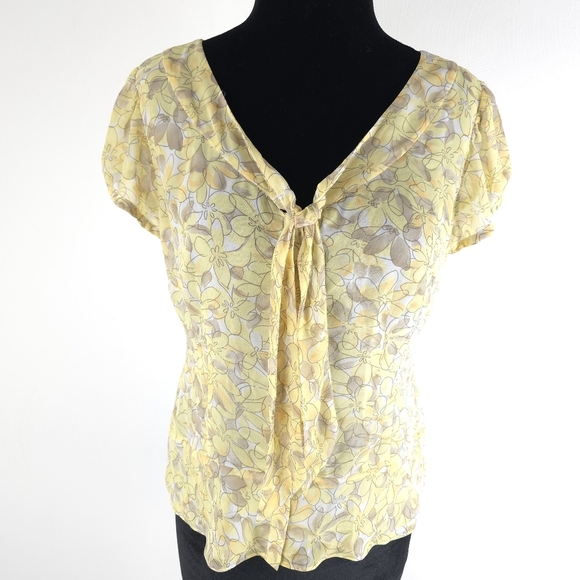 Loft yellow floral printed button down tie front blouse size 6 - Picture 1 of 13